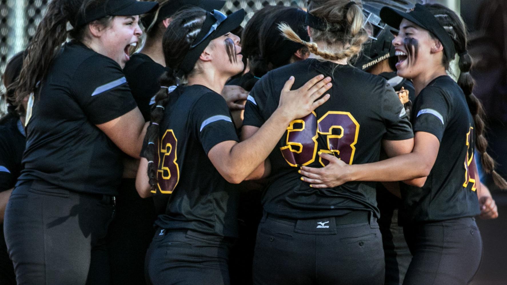 Salpointe Lancers get the best of No. 1 Canyon del Oro to advance to 4A softball final